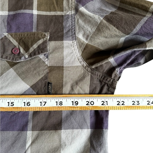VANS OF THE WALL MENS LONG SLEEVE PLAID PURPLE GRAY SHIRT SZ L - Picture 4 of 14